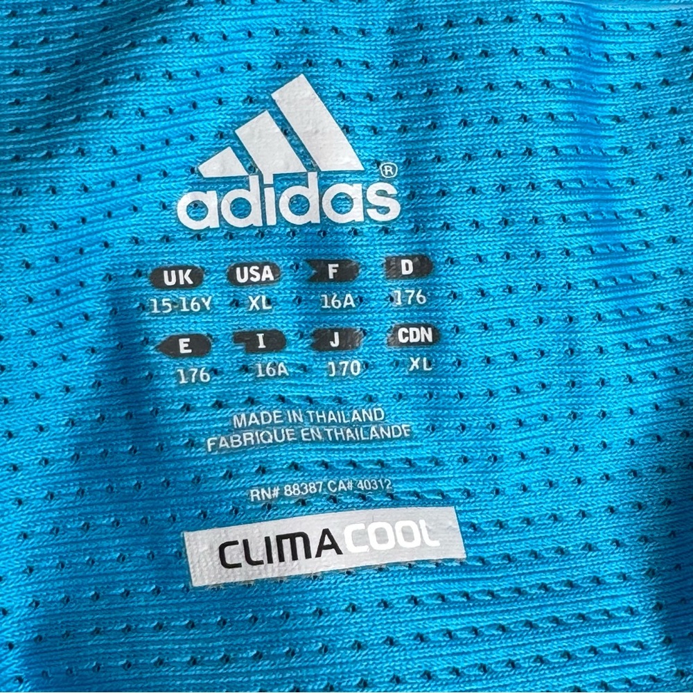 π©΅ Adidas Muscle Shirt π©΅ - Picture 5 of 6